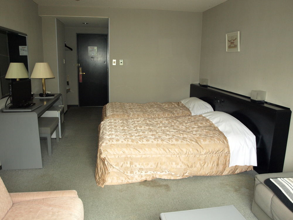 Hotel Silk Inn Madarao Iiyama Exterior photo